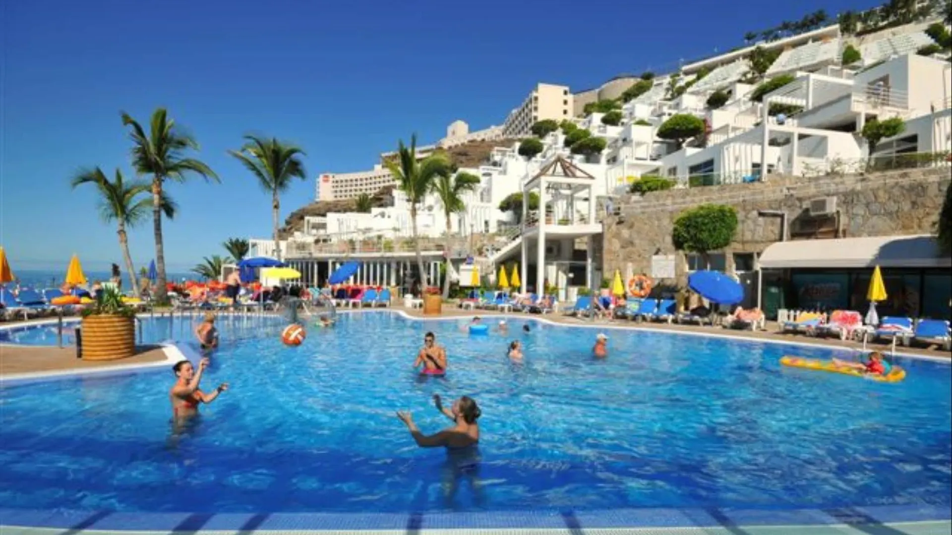 Bahia Blanca Aparthotel Puerto Rico